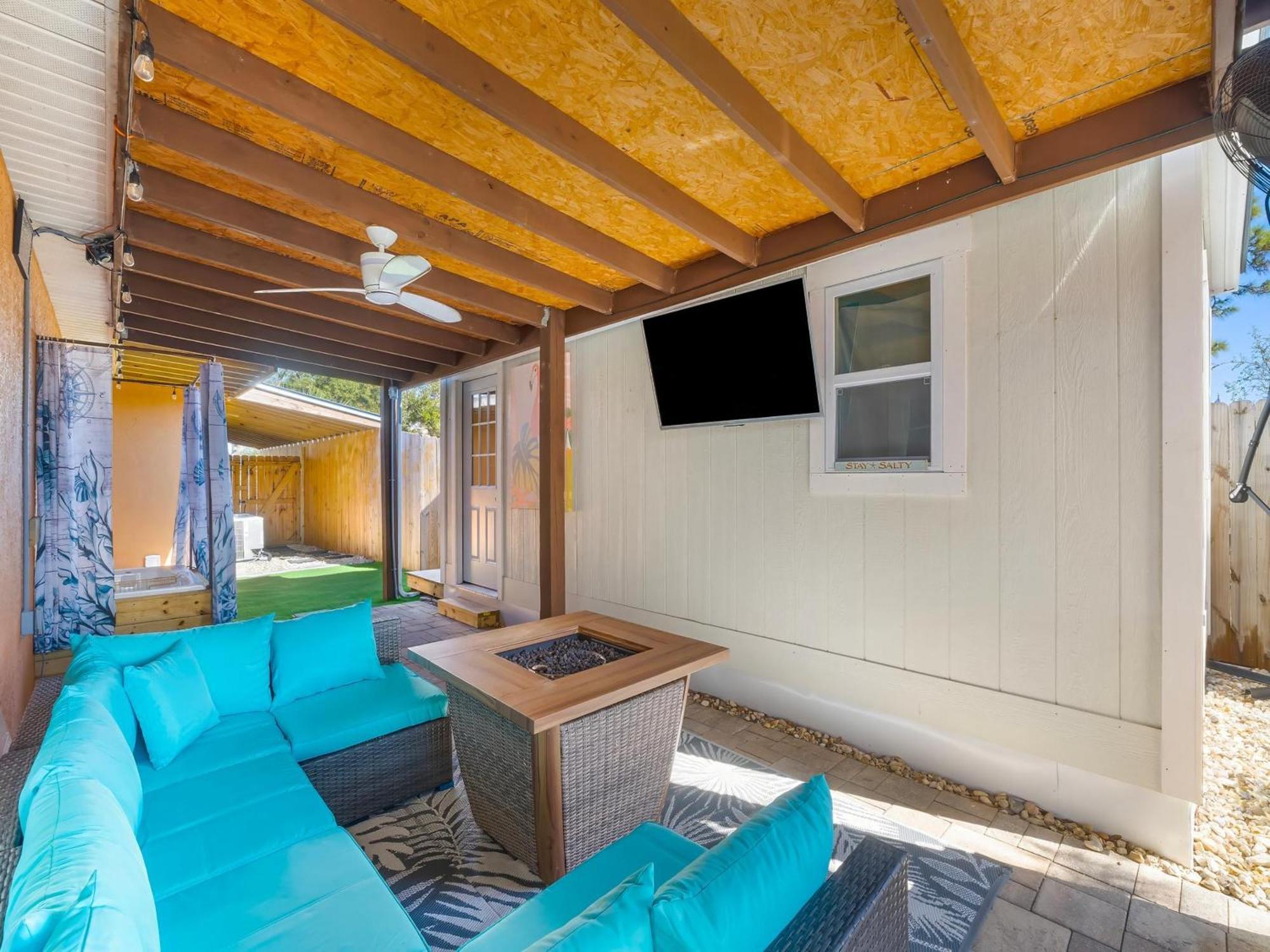 Orange Crush Holiday home *